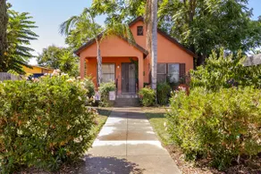 2 Bedroom home in Central Fresno CA - Image 2