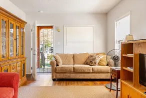 2 Bedroom home in Central Fresno CA - Image 3