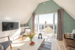York House - smukt møbleret lejlighed med fantastisk havudsigt - Image 3