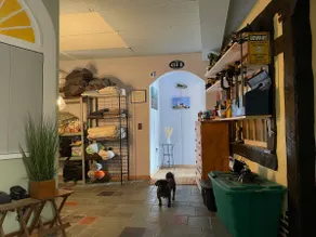Quirky room above convenience store, near water. - Image 4