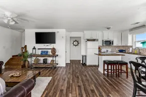 Surfside3BR/2.5BBungalowOcean&BayViewStepfromBeah - Image 3