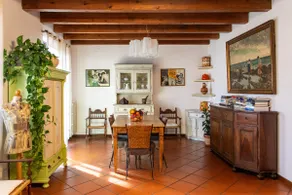 Dimora Altana, elegant farmhouse in the heart of the city - Image 2