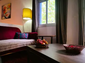 Elegant contemporary apartment, a perfect getaway. - Image 2