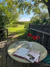 Charming Cotswolds cottage retreat -close to Woodstock, Blenheim & Oxford - Image 2