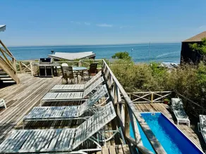 Luxury 4BR Home: Bay Views, Heated Pool & Spa, AC - Image 5