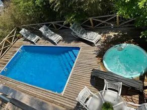 Luxury 4BR Home: Bay Views, Heated Pool & Spa, AC - Image 2
