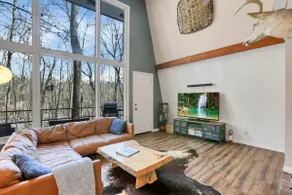 The Reed – A Cozy Cabin in the Woods - Image 3