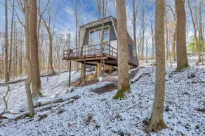 The Reed – A Cozy Cabin in the Woods - Image 2