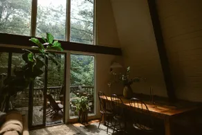 The Greenhouse - Ski House by Hunter - Image 4