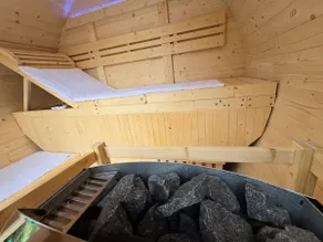 Love Nest • Jacuzzi • Private terrace • Air conditioning - Image 5