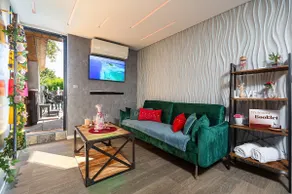 Love Nest • Jacuzzi • Private terrace • Air conditioning - Image 4