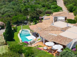 Spektakulär panoramavilla i Porto Cervo centrum - Image 3