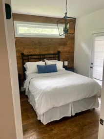 The Porch House - Image 4