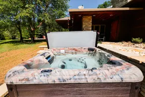 FLW Inspired Home--close to NWL and Fallingwater! - Image 2