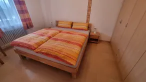 Spacious apartment with 2 bedrooms and stunning mountain views - Image 5