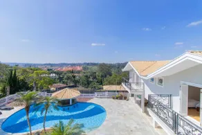 Luxury Retreat with Pool and Court 30 min from SP - Image 2