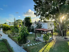 B42-COZY Garden - Image 5