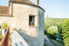 Côté-Serein – LA TOUR MADAME – Terrace - Image 3