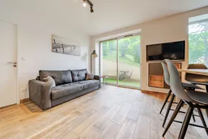 MON BELLUS - Image 3