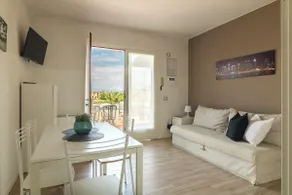 Sirmione Easy Garda Lake Penthouse - Image 2