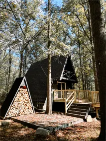 The Triangle: Unplug in a Charming A-Frame - Image 2