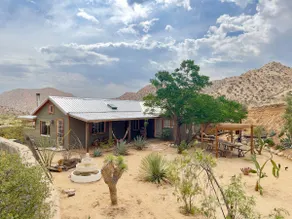 Pioneertown 40 Acre Ranch of the Rising Sun - Image 2