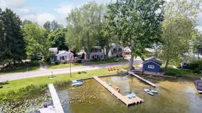 Hutchins Lake Retreat - Image 3