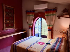Apartment with balcony and breakfast included - Image 5