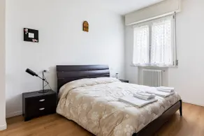 Apartment near the sea, garden and parking space - Image 2