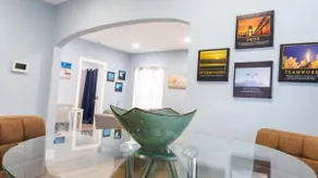 House 2 BR•10 min to Port•Walk to Loan Depot - Image 5