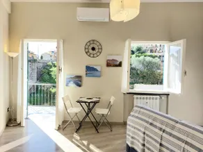 Scent of the Sea Wifi Pet Friendly Balcony Sea - Image 3