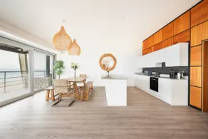 Amazing beach apartment - Image 4