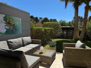\"La Terrasse de Santa Lucia\", 2 pièces, terrasse, piscine, à 700m de la Marina. - Image 2