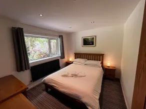 Canyon Cottage - Waterfall Country, Brecon Beacons - Image 2