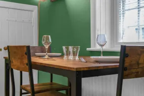 Charming Apartment in the Old Town - Image 3