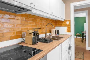 Charming Apartment in the Old Town - Image 4