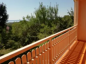 Quiet house with 3 bedrooms on top of Balatonfüred - Image 3