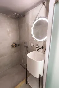 Fresh renovated maisonette close to the beach - Image 4