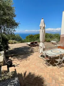 Cesina Home | Apartment in Historic Villa with Panoramic Terrace - Image 2