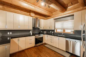 ChaletsOasis Luxury Moose13 - Image 5