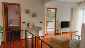 Casa Sofia in typical Ligurian village with sea view - Image 3