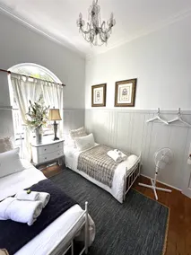 Tyalgum Guesthouse : 4BR| Sauna| Basic Breakfast - Image 5