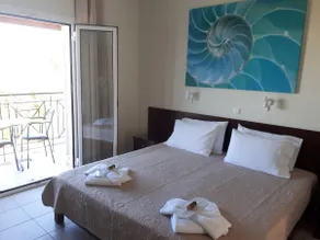 Metaxa Apartments - Image 4