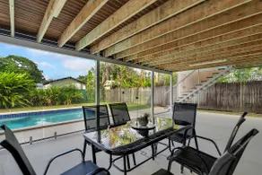 'Perfect Pool House' Idyllic Tropical Retreat - Image 4