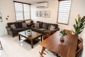 Group-Friendly Stay: 7 Private Suites & 17 Beds - Image 3
