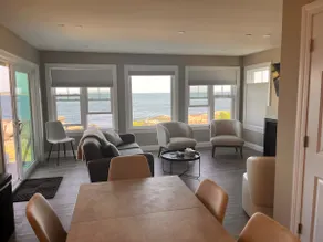 Spectacular Direct Oceanfront New Modern Home - Image 3