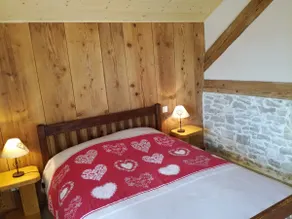 La Valentine, cottage for 12 people in the heart of nature - Image 3