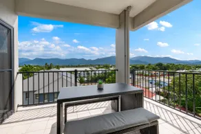 Penthouse Private Rooftop Spa|Gym|Sunset & Mt View - Image 5