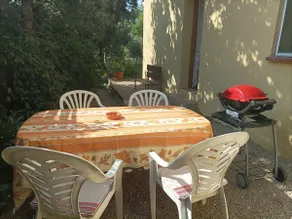 Apartment with garden in the heart of the Gorges du Verdon - Image 4