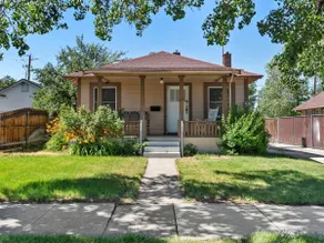 Heart of Reno | Cozy 2BR • Coffee Bar • Near UNR - Image 3